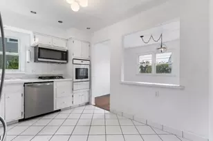 341 Trotting Rd, Union Township, NJ 07083 - Photo 9