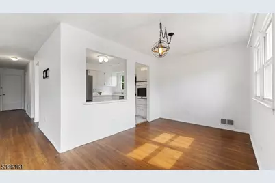 341 Trotting Rd, Union Township, NJ 07083 - Photo 3