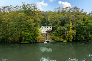 66 W Shore Dr, Vernon, NJ 07462 - Photo 35