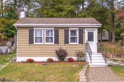 176 Monroe Trl, Hopatcong, NJ 07843 - Photo 1