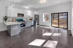 784 Valley St, Union Township, NJ 07088 - Photo 7