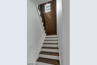 784 Valley St, Union Township, NJ 07088 - Photo 11