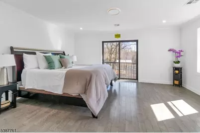 784 Valley St, Union Township, NJ 07088 - Photo 13