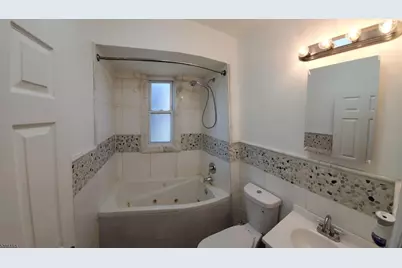 99 Rhode Island Ave, East Orange, NJ 07018 - Photo 11