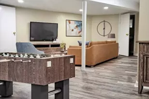 705 S 15th St, Newark, NJ 07103 - Photo 13