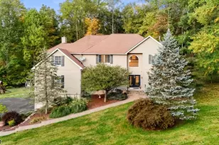 14 Sabine Ln, Hardyston Township, NJ 07416 - Photo 3