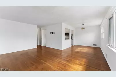 341 Trotting Rd, Union Township, NJ 07083 - Photo 3