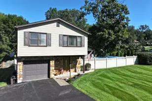 28 Acorn St, Byram Township, NJ 07874 - Photo 1