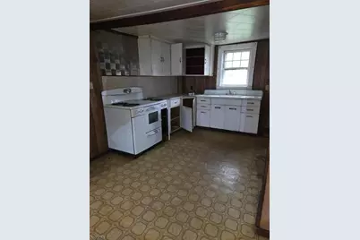 157 Westfield Ave, Clark Township, NJ 07066 - Photo 3