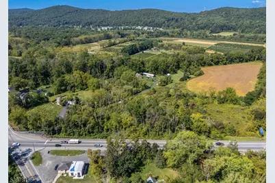 305 Rt 31, Washington Township, NJ 07863 - Photo 11