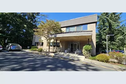 1132 Spruce Dr, Mountainside, NJ 07092 - Photo 3