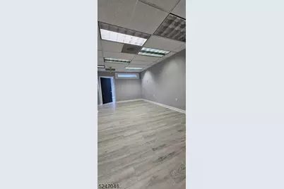 1132 Spruce Dr, Mountainside, NJ 07092 - Photo 5