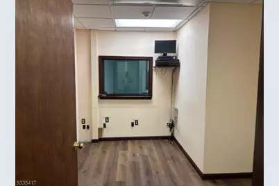 50 Northfield Ave, West Orange Township, NJ 07052 - Photo 25