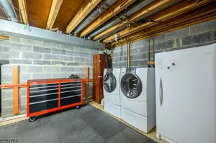 920 Robin Rd, Hillsborough Township, NJ 08844 - Photo 23