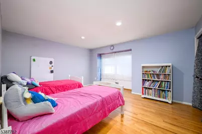 920 Robin Rd, Hillsborough Township, NJ 08844 - Photo 17