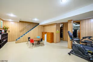 920 Robin Rd, Hillsborough Township, NJ 08844 - Photo 21