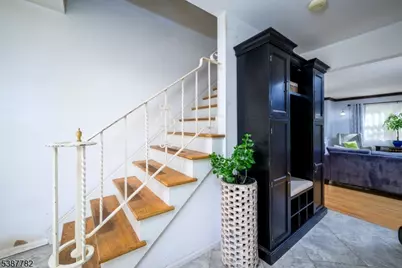 920 Robin Rd, Hillsborough Township, NJ 08844 - Photo 3