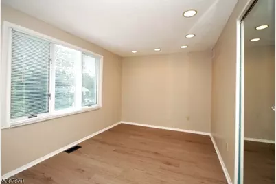 25 Hughes Rd, Franklin Township, NJ 08873 - Photo 35