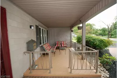 25 Hughes Rd, Franklin Township, NJ 08873 - Photo 37