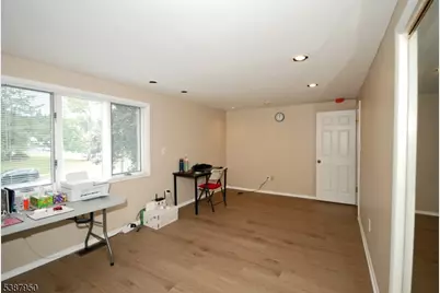 25 Hughes Rd, Franklin Township, NJ 08873 - Photo 27