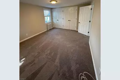 8 Cedar St, South Bound Brook Boro, NJ 08880 - Photo 5