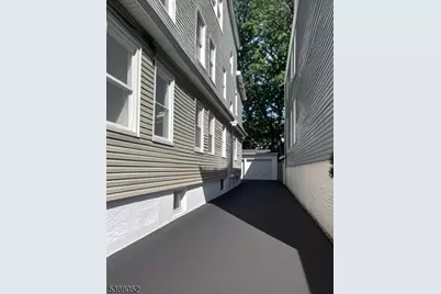 9 Ricord St Apt 1, Newark, NJ 07106 - Photo 15