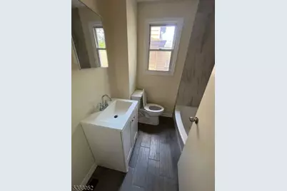 9 Ricord St Apt 1, Newark, NJ 07106 - Photo 13