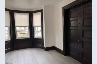 162 Parker St, Newark, NJ 07104 - Photo 5