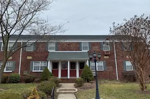 2C W Colfax Ave, Roselle Park, NJ 07204 - Photo 1