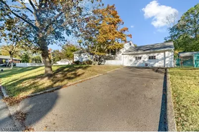2 Overlook Ave, Little Falls Township, NJ 07424 - Photo 1