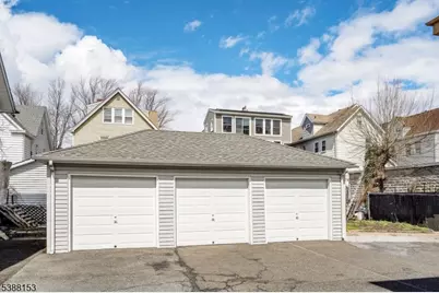 374 Clifton Ave, Clifton, NJ 07011 - Photo 21