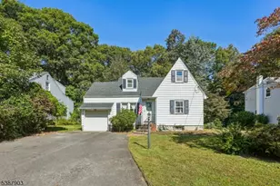 14 Valhalla Way, Wayne, NJ 07470 - Photo 1