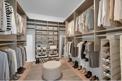 32 Gala Ct, Livingston, NJ 07039 - Photo 9