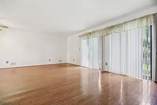 915 Spruce Hills Dr, Glen Gardner, NJ 08826 - Photo 7