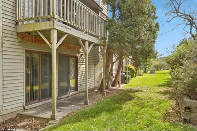 915 Spruce Hills Dr, Glen Gardner, NJ 08826 - Photo 23