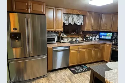 129 Maplewood Ave, Clifton, NJ 07013 - Photo 5