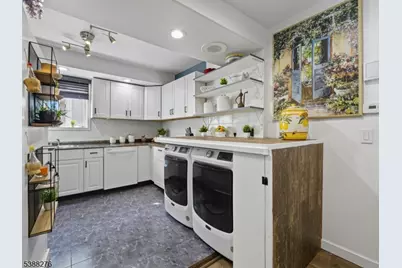 38 Evergreen Ave, Woodbridge Township, NJ 08863 - Photo 11