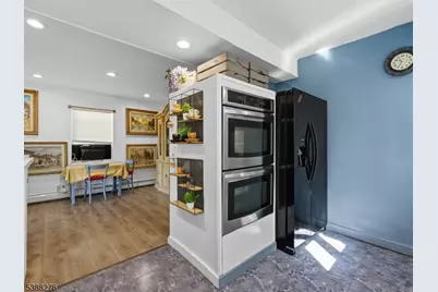 38 Evergreen Ave, Woodbridge Township, NJ 08863 - Photo 13