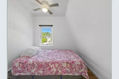 38 Evergreen Ave, Woodbridge Township, NJ 08863 - Photo 19