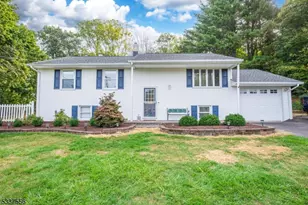 36 Mountain View Ave, Washington Township, NJ 07853 - Photo 1