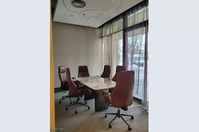 1 Carriage City Plz #1115, Rahway, NJ 07065 - Photo 7