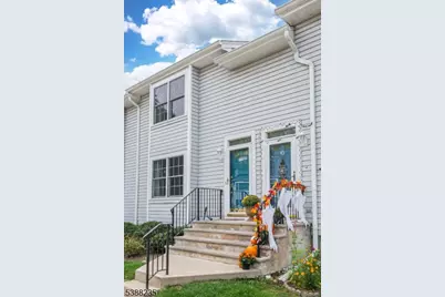 43 Village Dr, Hamburg, NJ 07419 - Photo 1