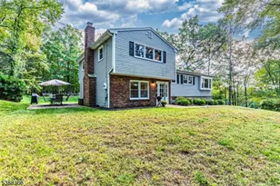 9 Whitman Dr, Denville, NJ 07834 - Photo 1