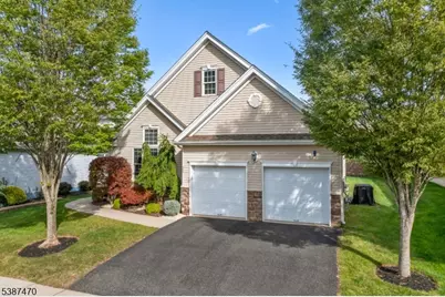 25 Patriots Way, Franklin Township, NJ 08873 - Photo 1