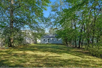 15 La Grande Ave, Fanwood, NJ 07023 - Photo 23