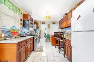 34 Sherman Pl, Irvington, NJ 07111 - Photo 15