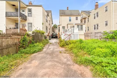 34 Sherman Pl, Irvington, NJ 07111 - Photo 25