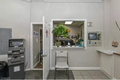 119 Ampere Pkwy, East Orange, NJ 07017 - Photo 27