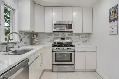 531 Mountain Ave, North Caldwell, NJ 07006 - Photo 11