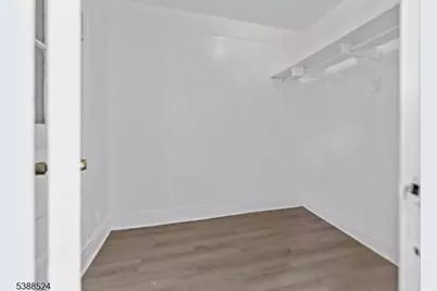 176 N 16th St, East Orange, NJ 07017 - Photo 5